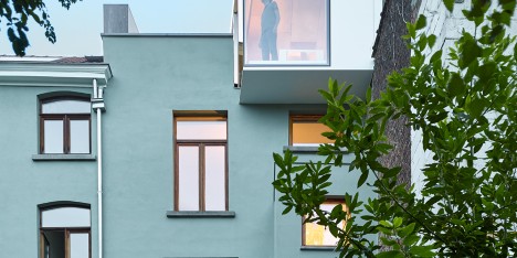 Apartments by Edouard Brunet and François Martens