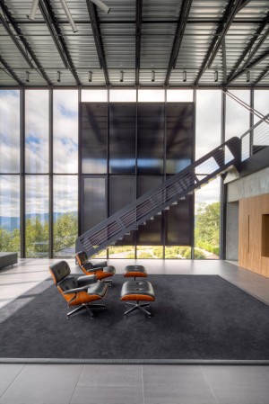 Shokan Residence by Jay Bargmann