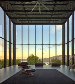 Shokan Residence by Jay Bargmann