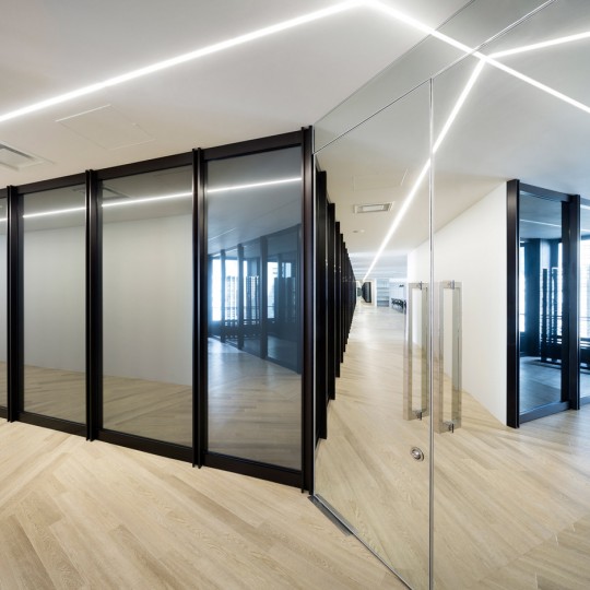 Mirrored office interiors by Nendo