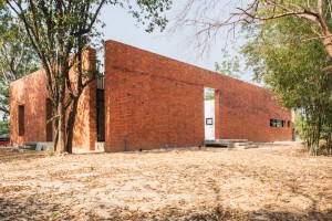 The House on the Hill That Turns its Back to the Sea by Adisorn S and Naweepahb T