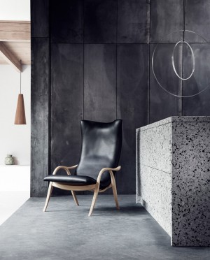 Frits Henningsen's Signature Chair re-released by Carl Hansen & Søn