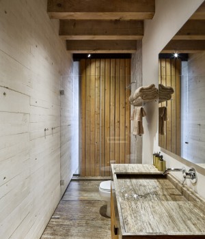 Toucan House by Taller Hector Barroso