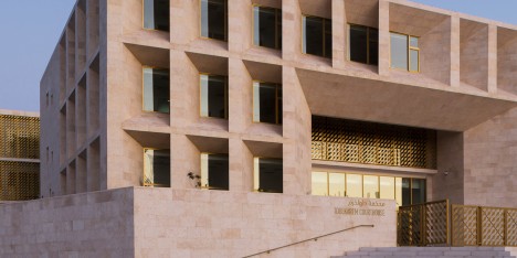 Toulkarem Courthouse by AAU Anastas