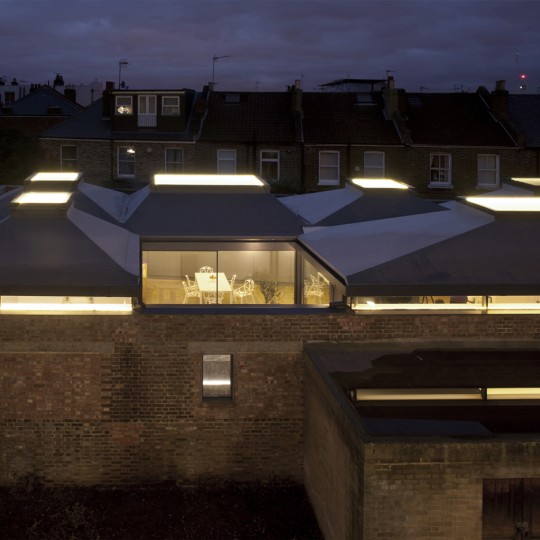 Vault House by vPPR Architects