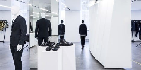 Versace New York showroom by SO-IL