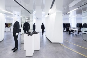 Versace New York showroom by SO-IL