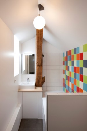 Apartment in Porte de Vincennes by Cairos Architecture
