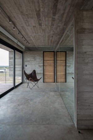 Casa Golf by Luciano Kruk