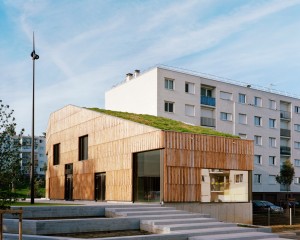 Centre Socio Culturel Christian Marin by Guillaume Ramillien Architecture