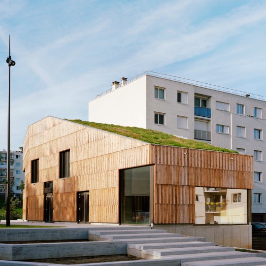 Centre Socio Culturel Christian Marin by Guillaume Ramillien Architecture