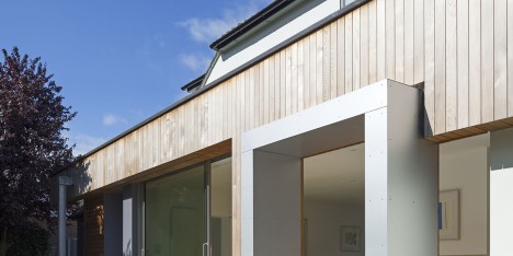 Cut and Frame House by Ashton Porter Architects
