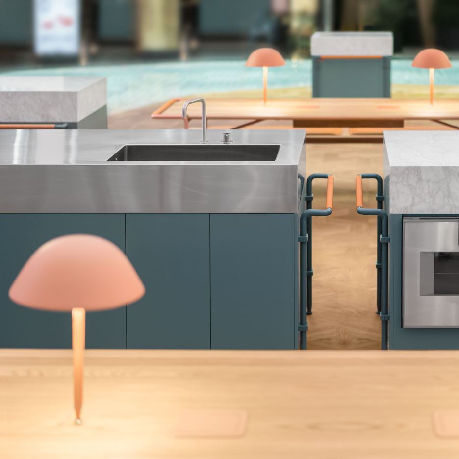 Dining Theatre by Note