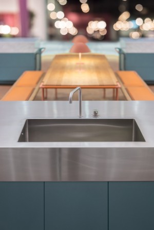 Dining Theatre by Note