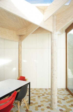 Extension by Atelier Vens Vanbelle