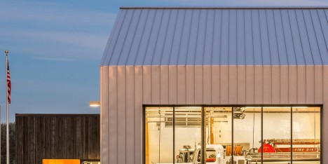 Fire Station 76 by Hennebery Eddy