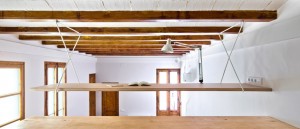 Gran-Via_Barcelona-Anna-Eugeni-Bach_apartment-refurbishment_dezeen_936_9