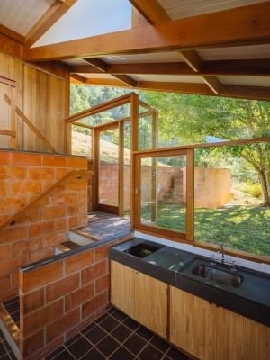 Half-slope House by Denis Joelsons Gabriela Barauna Uchida