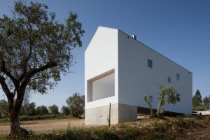 House in Fonte Boa by Joao Mendes Ribeiro