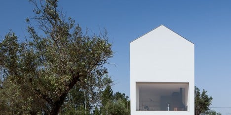 House in Fonte Boa by Joao Mendes Ribeiro