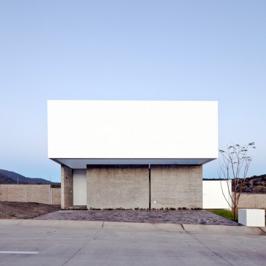 House to the Sky by Abraham Cota Paredes