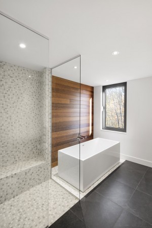 KL House by Bourgeois Lechasseur Architects