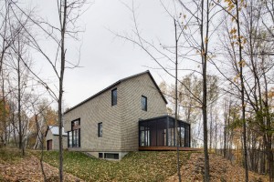 KL House by Bourgeois Lechasseur Architects