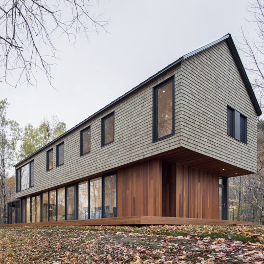 KL House by Bourgeois Lechasseur Architects