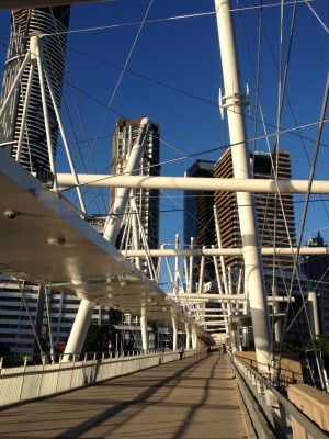 Kurilpa Bridge by Cox Rayner Architects and Arup