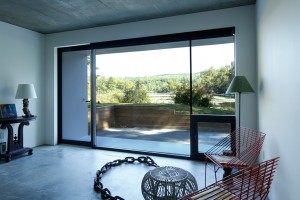 Lake house by Taylor and Miller
