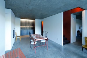 Lake house by Taylor and Miller