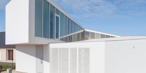 Maison Spirale by Nathanael Dorent Architecture