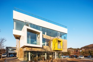Maxcube by Studio Koossino