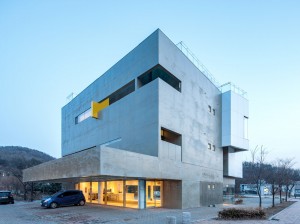 Maxcube by Studio Koossino