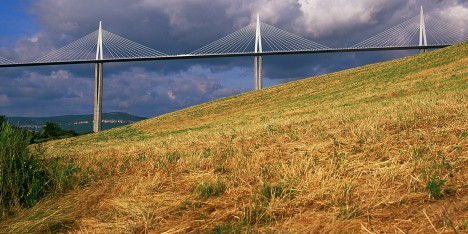 Millau Viaduct by Foster and Partners