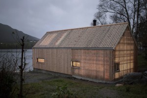 Naust V boathouse by Koreo Architects and Kolab Architects