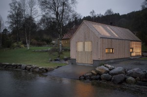 Naust V boathouse by Koreo Architects and Kolab Architects