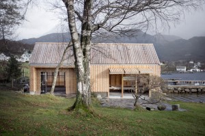 Naust V boathouse by Koreo Architects and Kolab Architects