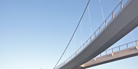 Nescio Bridge by Wilkinson Eyre