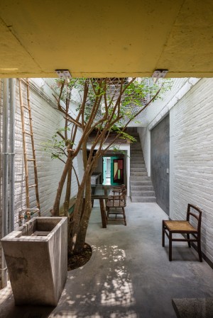 Saigon house by a21 Studio