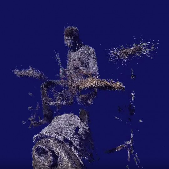 Sissi Rada's Sunday music video by Schnellebuntebilder
