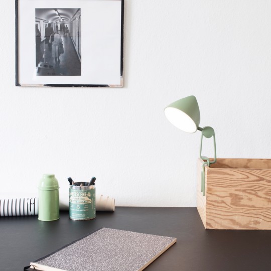 Snap Lamp by Marie Hesseldahl