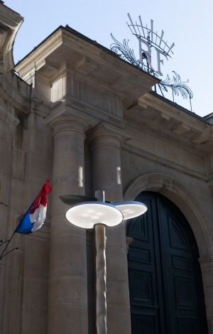 Clover furniture by Mathieu Lehanneur