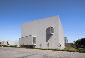 Spring Art Museum by Praxis d'Architecture