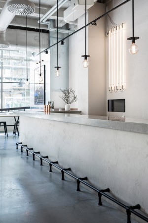 Usine by Richard Lindvall