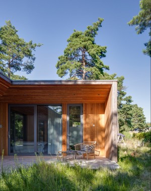 Villa Ljung by Johan Sundberg