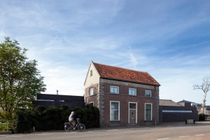 Villa het Tolhuis by Bekkering Adams Architecten