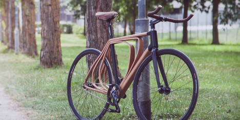 Wooden-bicycle_Niko-Schmutz design dezeen