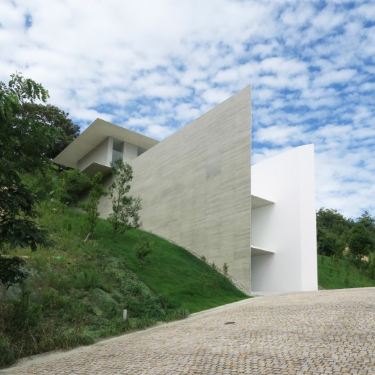 YA-House by Kubota Architect Atelier