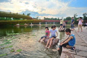 Yanweizhou Park by Turenscape